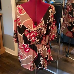 Short sleeve multicolored blouse